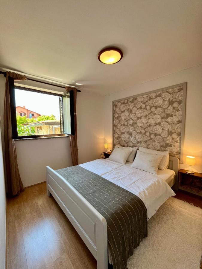 Apartmani Zora Cres Exterior photo