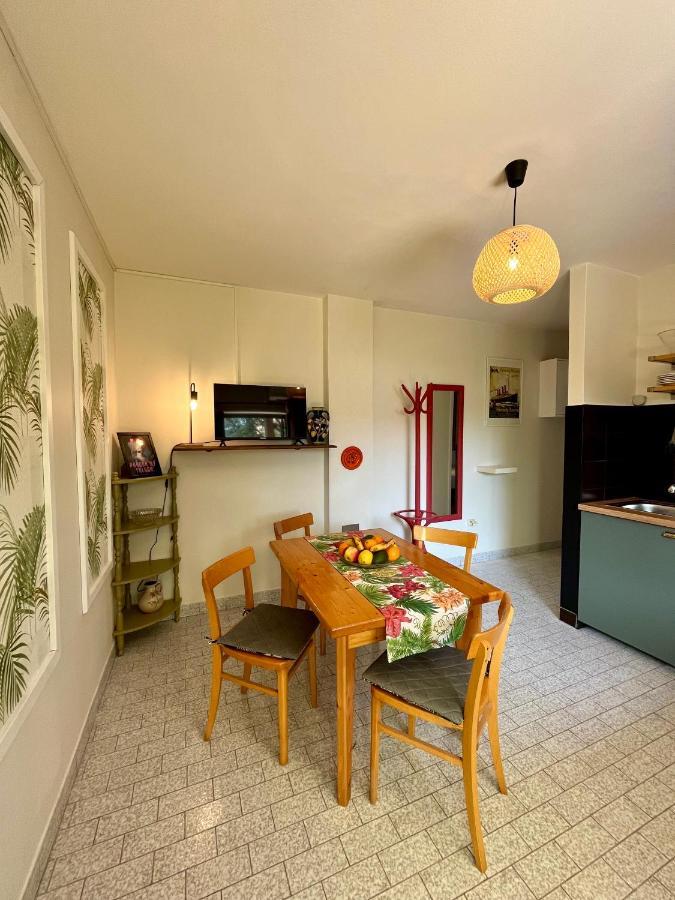 Apartmani Zora Cres Exterior photo
